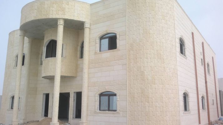 فيلا بمنطقة عين خالد